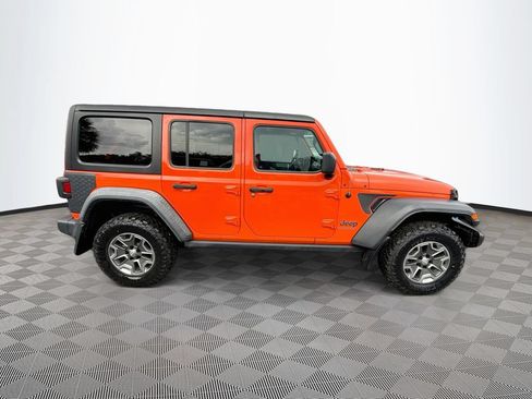 Used 2023 Jeep Wrangler Unlimited w/ Cold Weather Group AWD/4WD image 5