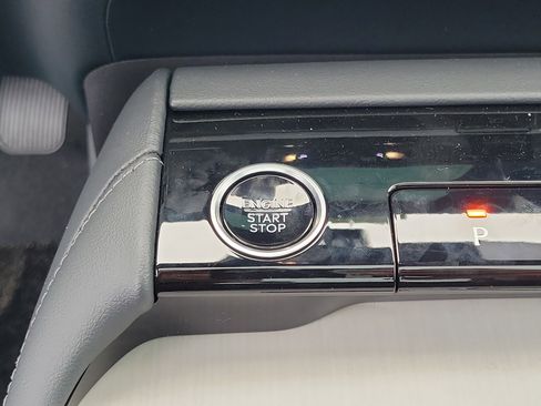 New 2025 Lincoln Navigator L Reserve image 28