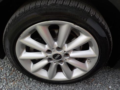 Used 2019 MINI Cooper Clubman w/ Storage Package image 36