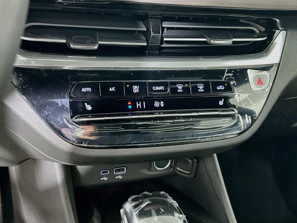 New 2026 Buick Envista Avenir FWD image 26