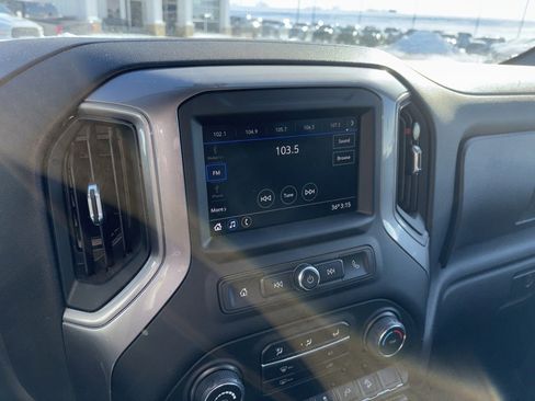 Used 2022 Chevrolet Silverado 2500 W/T w/ WT Convenience Package image 13