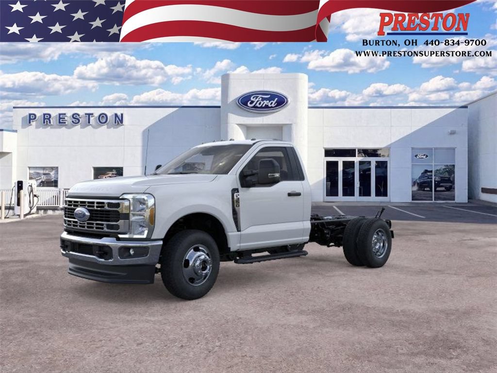 New 2026 Ford F350 XL w/ XL Chrome Package AWD/4WD image 1