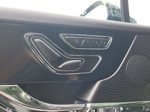 New 2025 Lincoln Corsair Reserve w/ Jet Appearance Package image 14