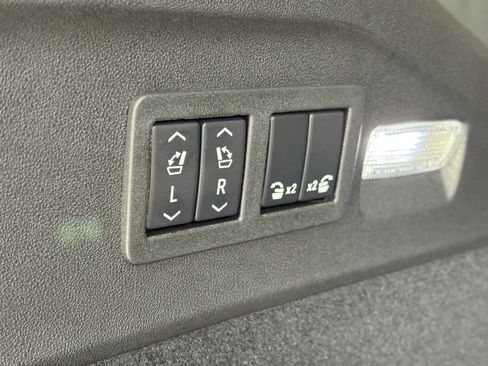 New 2026 Cadillac Escalade IQL Sport 2 image 10