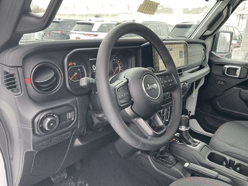 New 2026 Jeep Wrangler Unlimited Rubicon w/ Safety Group AWD/4WD image 10