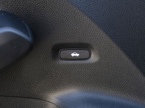 Certified 2025 Honda Civic Sport Touring image 39