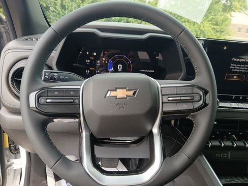 New 2026 Chevrolet Colorado W/T w/ WT Convenience Package II image 12