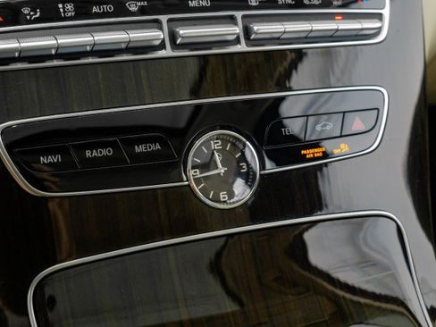 Used 2020 Mercedes-Benz C 300 Sedan image 22