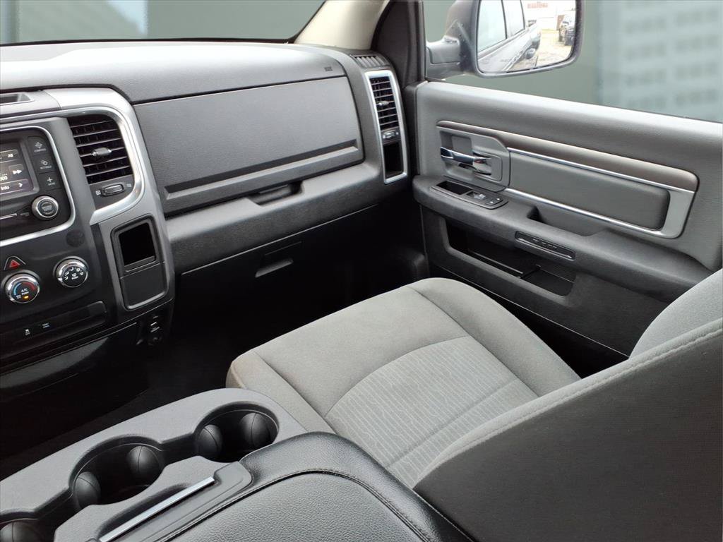 Used 2024 RAM 1500 Classic SLT AWD/4WD image 19