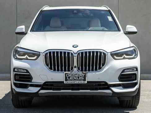 Used 2019 BMW X5 xDrive40i w/ Premium Package 2 AWD/4WD image 2