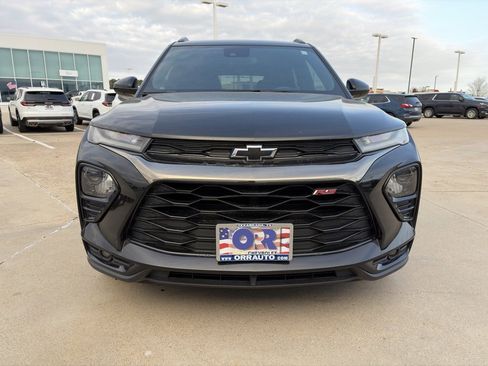 Used 2022 Chevrolet TrailBlazer RS image 2