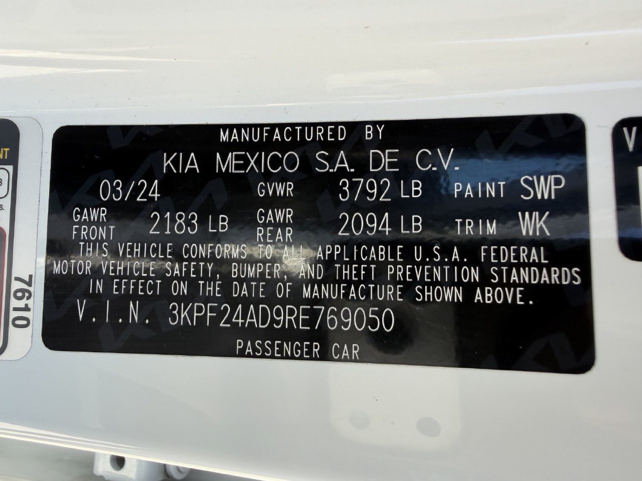 Used 2024 Kia Forte LXS FWD image 27