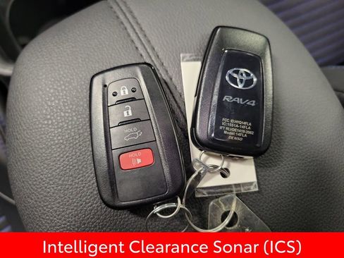 Used 2025 Toyota RAV4 XSE image 15