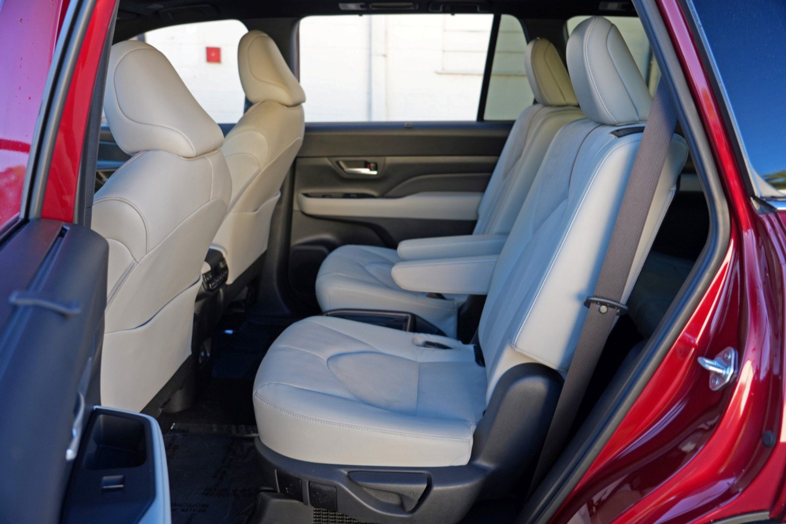 Used 2024 Toyota Grand Highlander AWD Hybrid image 43