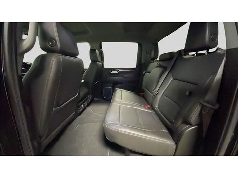 Used 2024 GMC Sierra 2500 SLT image 14