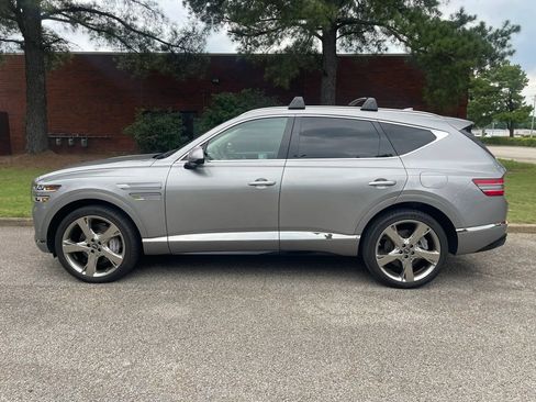 Used 2024 Genesis GV80 3.5T Advanced AWD/4WD image 2