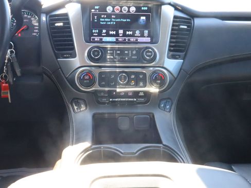 Used 2020 Chevrolet Tahoe LT w/ Max Trailering Package AWD/4WD image 12