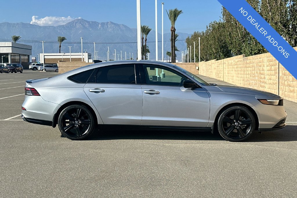 Used 2023 Honda Accord Sport image 3