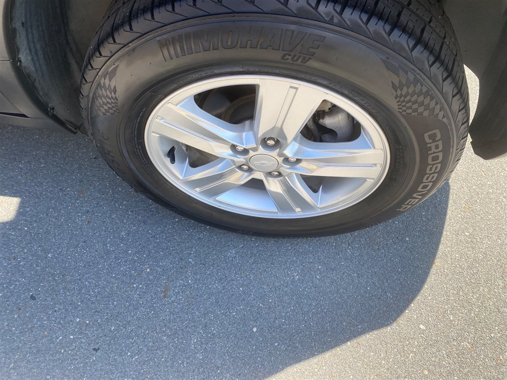 Used 2019 Chevrolet Trax LS w/ Tint and Cruise Package AWD/4WD image 7