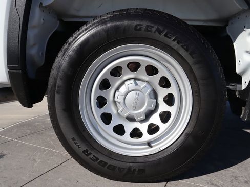 Used 2025 GMC Sierra 1500 Pro w/ Pro Value Package image 30