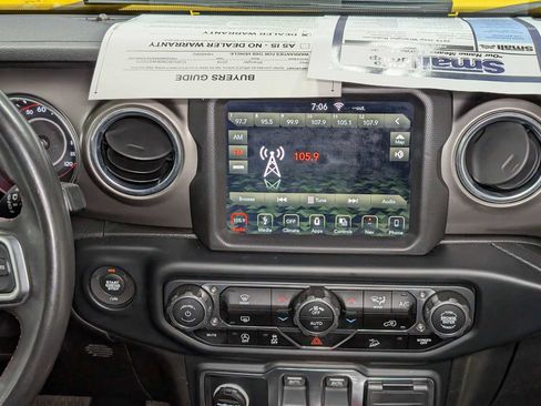 Used 2019 Jeep Wrangler Rubicon image 15