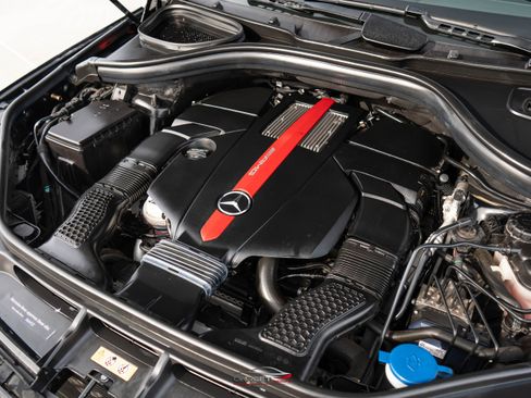 Used 2019 Mercedes-Benz GLE 43 AMG 4MATIC image 49