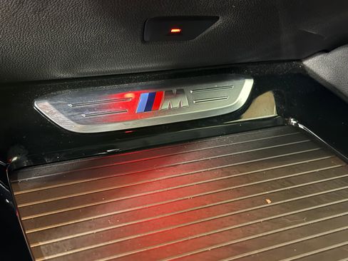 Used 2020 BMW X4 M40i image 29