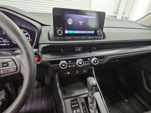 Used 2024 Honda CR-V LX image 12