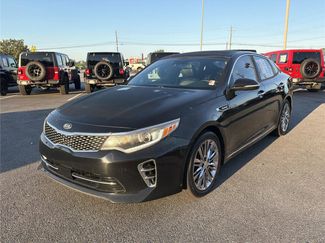 Used 2016 Kia Optima SX w/ Chrome Wheel Package FWD video 2