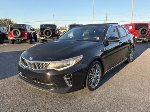 Used 2016 Kia Optima SX w/ Chrome Wheel Package FWD image 2