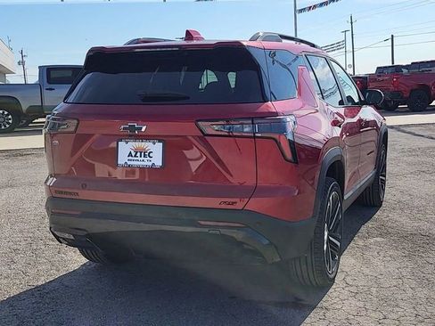 New 2026 Chevrolet Equinox RS w/ LPO, Floor Liner Package image 7