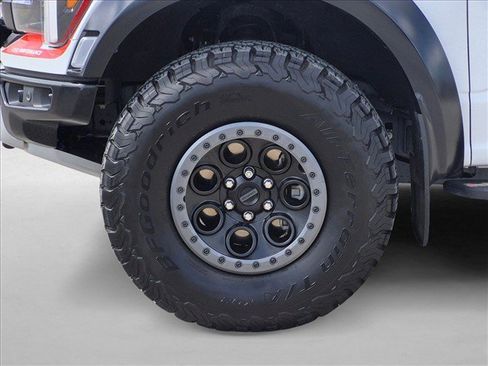 Used 2025 Ford F150 Raptor AWD/4WD image 26