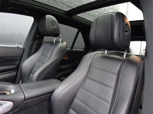 Used 2020 Mercedes-Benz GLE 450 4MATIC image 10