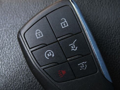 Used 2023 Chevrolet Tahoe LT AWD/4WD image 16