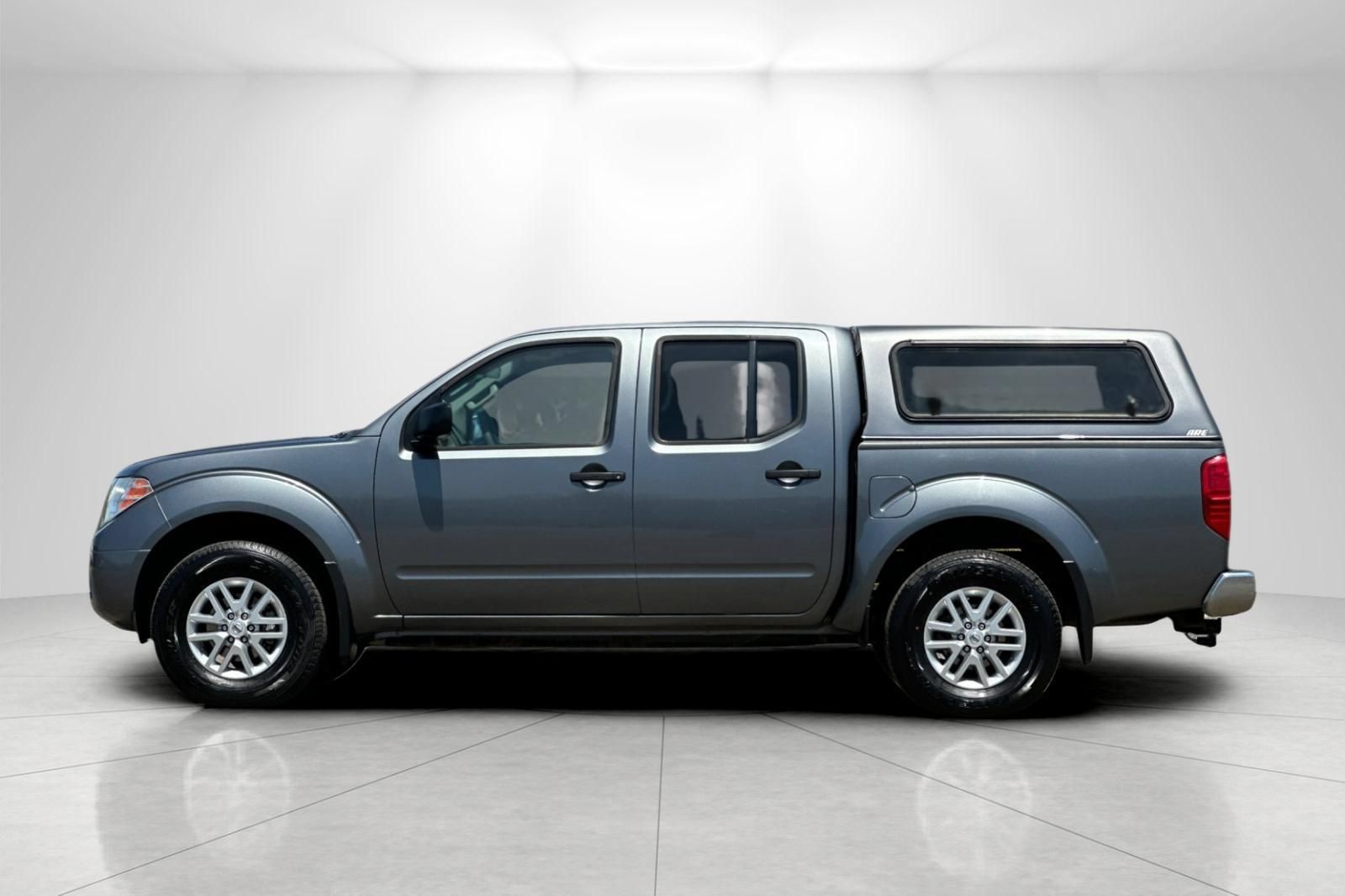 Used 2016 Nissan Frontier SV AWD/4WD image 6