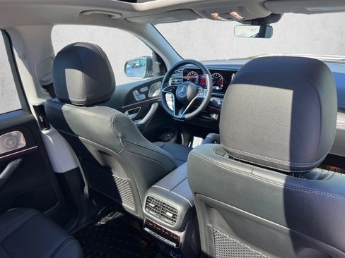 Certified 2026 Mercedes-Benz GLS 450 4MATIC image 26