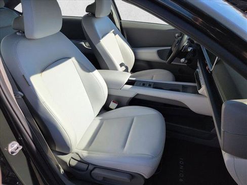 Used 2023 Hyundai Ioniq 6 SEL image 21