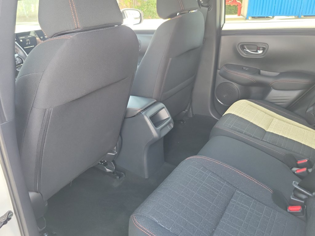Used 2027 Honda HR-V Sport image 14