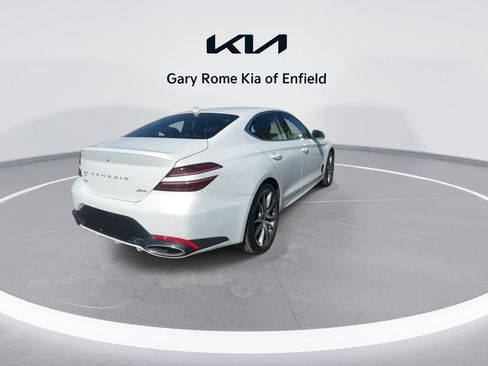 Used 2025 Genesis G70 2.5T image 8