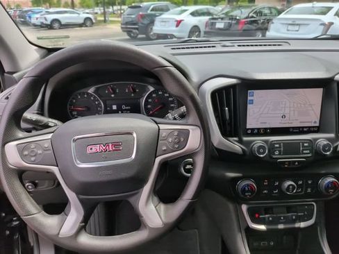Certified 2022 GMC Terrain SLE w/ Driver Convenience Package AWD/4WD image 25