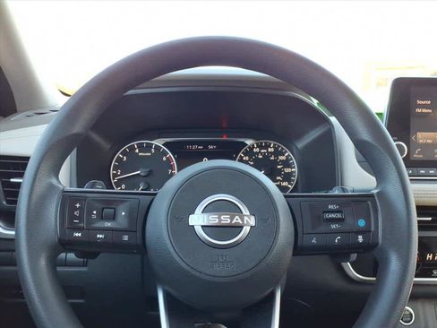 Certified 2023 Nissan Rogue SV image 25