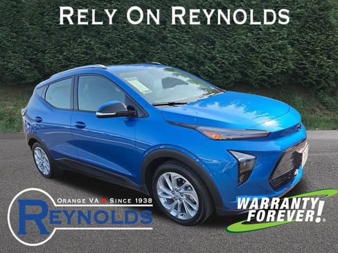 Used 2023 Chevrolet Bolt EUV LT FWD image 1