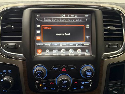 Used 2017 RAM 2500 Laramie AWD/4WD image 18