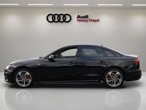 Used 2023 Audi A4 2.0T Premium Plus w/ Premium Plus Package image 2