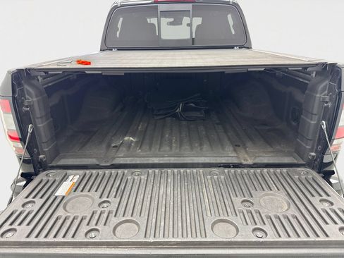 Used 2022 Nissan Frontier Pro-X RWD image 49