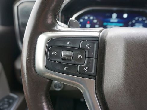 Used 2022 Chevrolet Silverado 1500 LTZ image 8