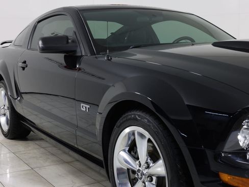 Used 2008 Ford Mustang GT Premium RWD image 37