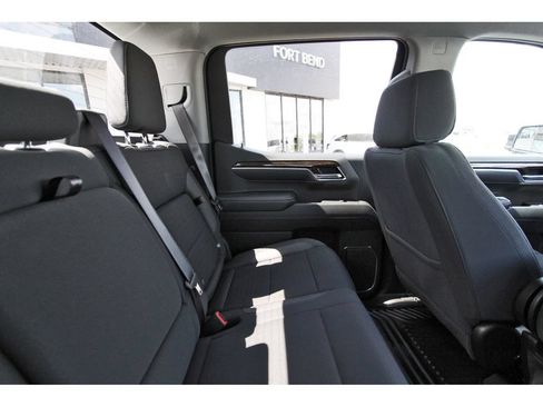 Used 2025 GMC Sierra 1500 Elevation w/ X31 Off-Road Package AWD/4WD image 13