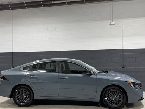New 2026 Nissan Sentra SV w/ SV Convenience Package FWD image 6