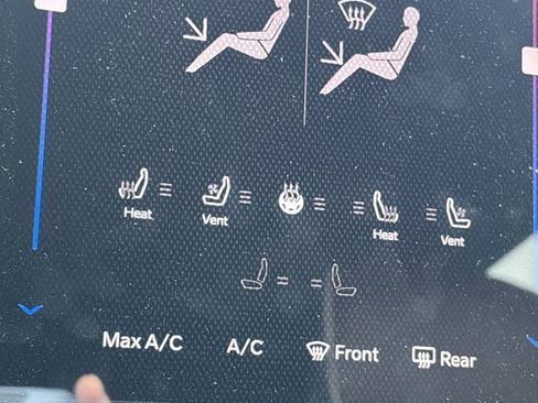 Used 2025 RAM 1500 Limited image 40